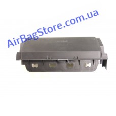 Toyota Hilander колени чёрн.