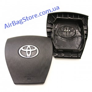 Toyota Prius короед