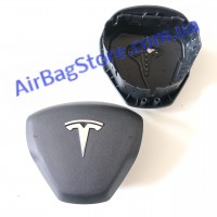 Tesla Model Y Новый 21+ (2 точки снизу)